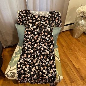 All in favor floral midi dress